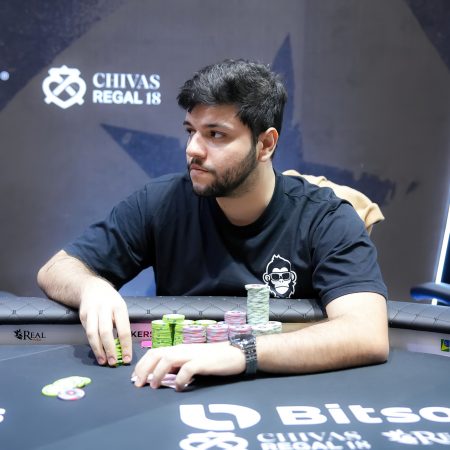 Matheus Grazziotin é oitavo no The Venom do PokerKing