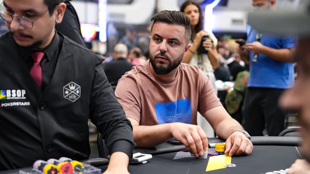 Rafael Mota está na reta final do Evento #17 da WSOP