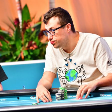 Gabriel Schroeder é sexto e Stanislav Zegal campeão do Main Event da WSOP Paradise