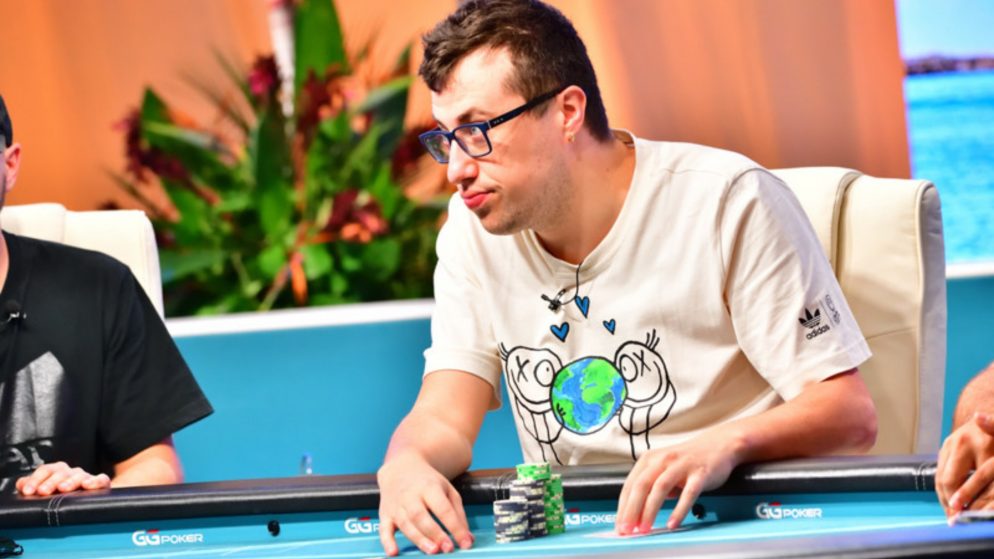 Gabriel Schroeder é sexto e Stanislav Zegal campeão do Main Event da WSOP Paradise