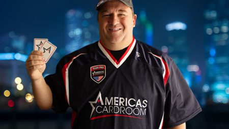 Chris Moneymaker e Americas Cardroom vão pagar US$ 100 mil a quem provar esquema de bots na rede