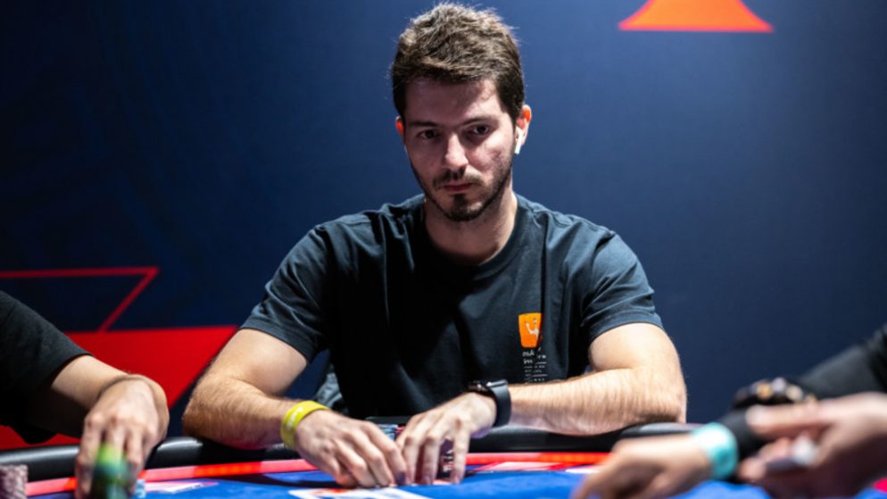 Carlos Ribeiro passa para o Dia Final do €10K High Roller no EPT Paris