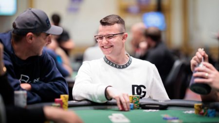 Alex Kulev lidera Dia 1 do US$ 100K Main Event da Triton Series Jeju