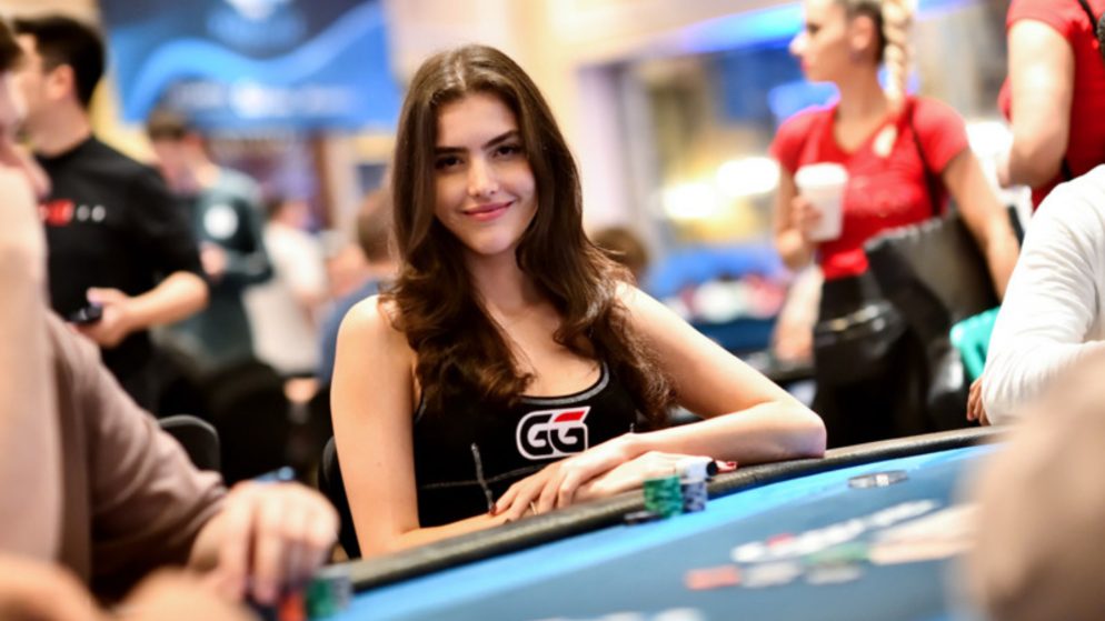 Alexandra Botez é a nova embaixadora do GGPoker