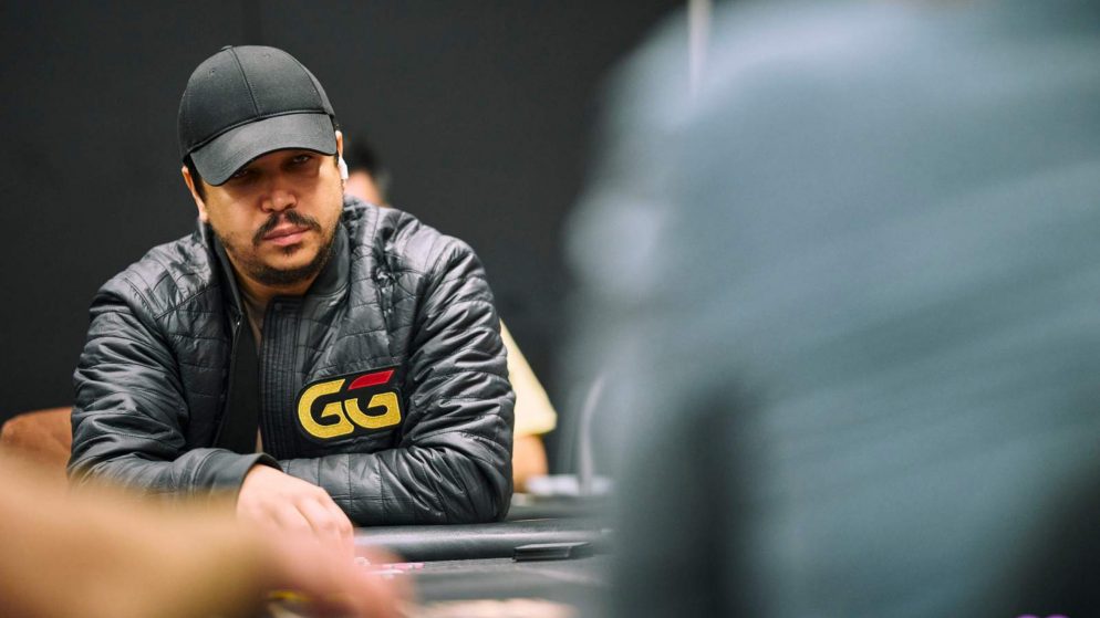 Felipe Mojave avança e Alex Livingston lidera reta final do US$ 25K 10-Game Championship da PGT MIxed Games