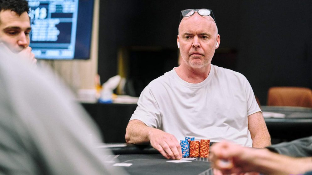 John Hennigan busca o bi no Mixed Games com ponta no US$ 10K Triple Stud