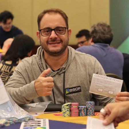 José Jorge Bredan lidera último Dia 1 do Main Event do BSOP São Paulo