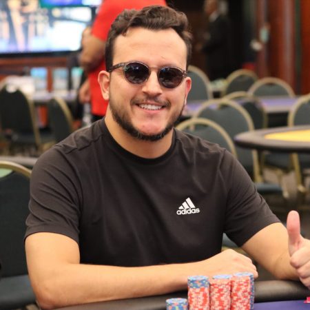 Pablo Siqueira lidera reta final do Main Event do BSOP São Paulo