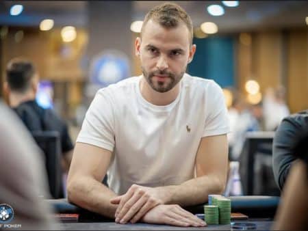 Renan Bruschi avança ITM ao Dia 3 do US$ 10K GGMillion$ da WSOP