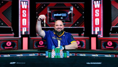 Chris Hunichen leva o bracelete do US$ 100K High Roller da WSOP