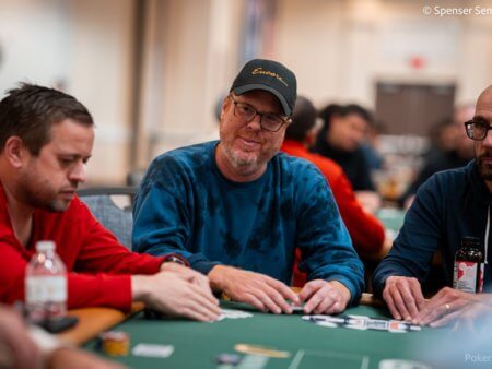 Pedro Bromfman lidera três brasucas no Dia Final do Evento #99 da WSOP