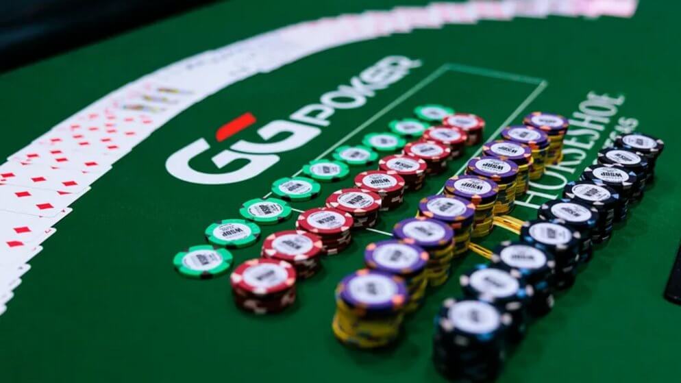 Isabella Costa puxa trio brasuca ao Dia 2 do Evento #80 da WSOP