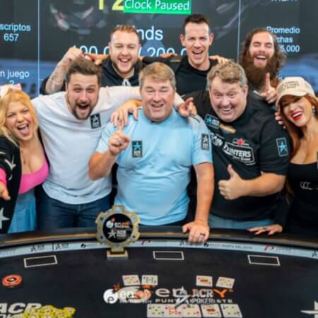 Chris Moneymaker bate Francisco Benítez e é campeão do Main Event do Enjoy Poker Tour