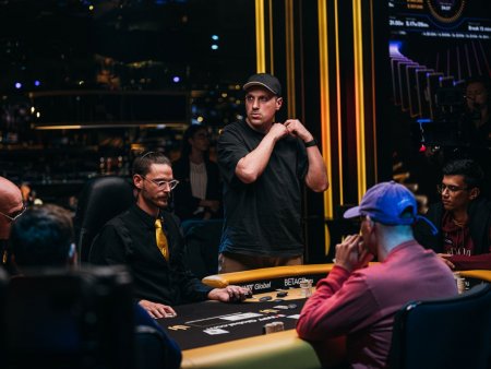 Artur Martirosian lidera o Dia 1 do US$ 100K High Roller de PLO