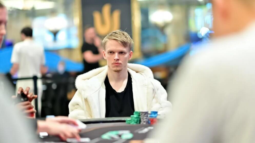 Ossi Ketola lidera reta final do US$ 100K Triton Main Event da WSOP Paradise