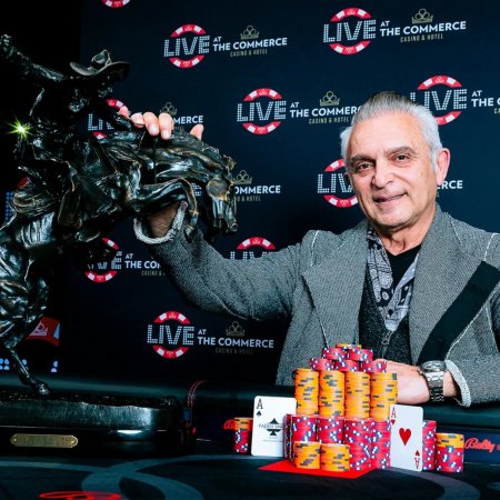 Veterano de 71 anos, Michael Nia vence o Main Event do LAPC após sonho de 15 anos