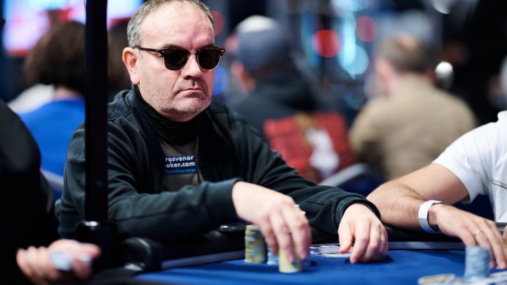 Matthew Davenport é o líder na reta final do Main Event do EPT Monte Carlo