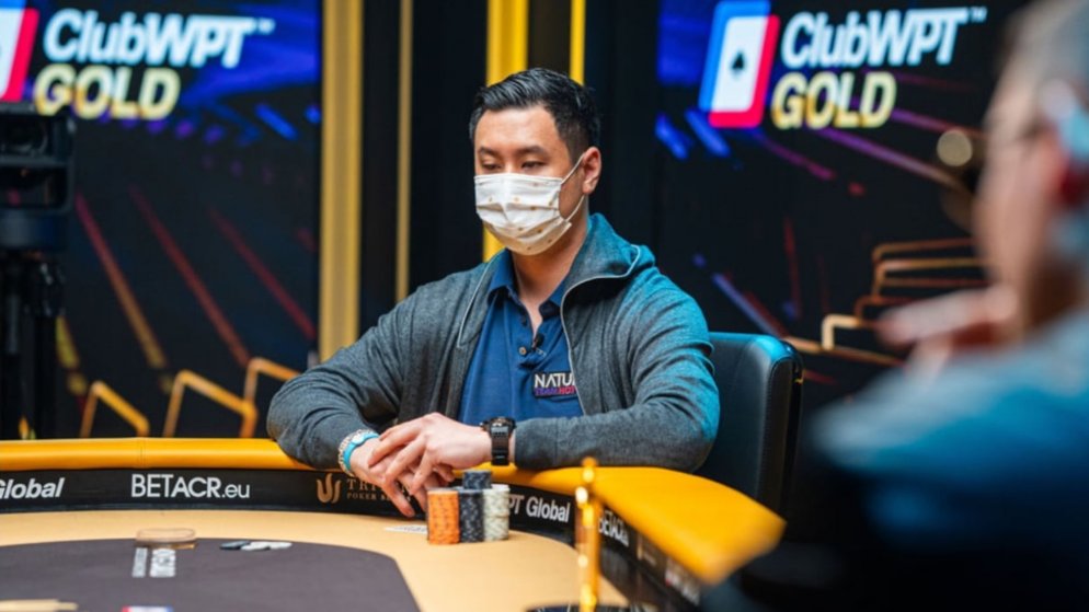 Punnat Punsri lidera mesa final do US$ 25K PLO da Triton Montenegro