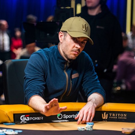 Ben Tollerene lidera quatro finalistas do US$ 100K PLO Main Event da Triton Montenegro