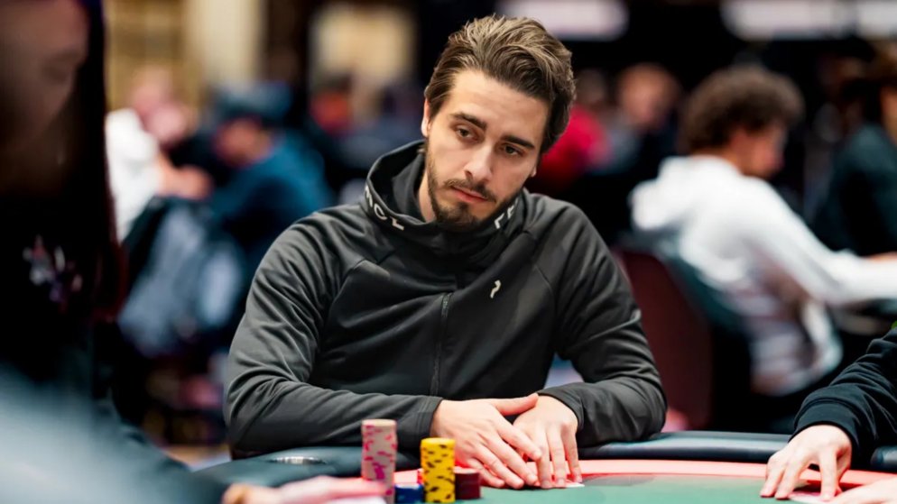 Felipe Ketzer puxa 11 brasileiros ao Dia 2 do US$ 5K 6-Max