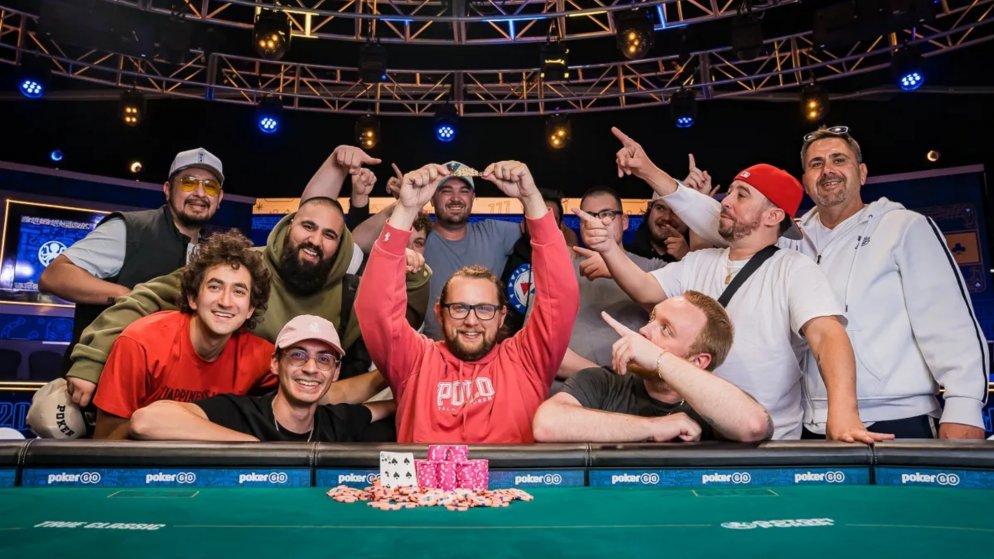 Jonathan Stoeber é campeão do Evento #31 da WSOP; Tauan Naves cai em 40º