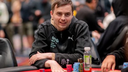 Martin Kabrhel é o líder no Dia 1 do US$ 250K Super High Roller da WSOP