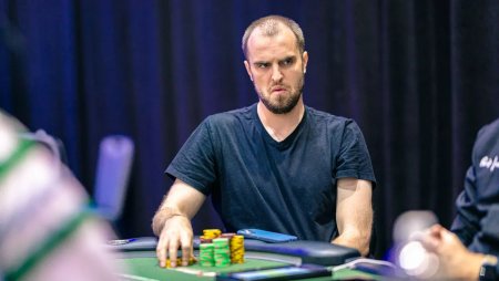 Ryan Hoenig é o chip leader entre os 14 no US$ 10K Dealer’s Championship