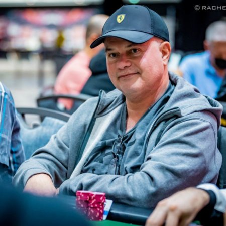Sérgio Braga avança ao Dia 2 do US$ 1,5K HORSE da WSOP