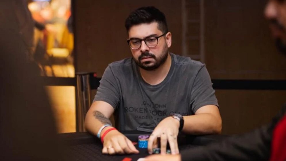 Renato Estevão fica com a prata no US$ 150 GGMasters