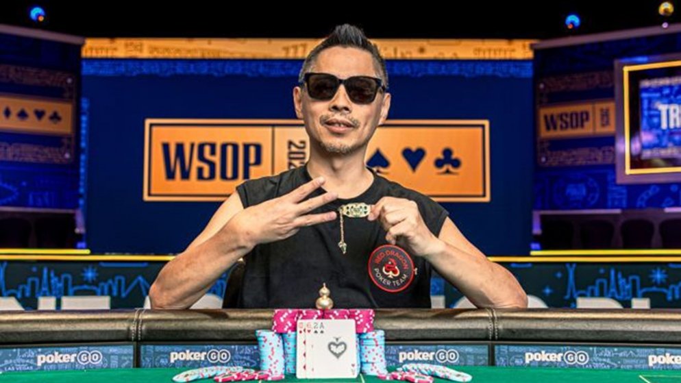 Xixiang Luo conquista terceiro bracelete ao vencer evento inédito de PLO Double Board Bomb Pot