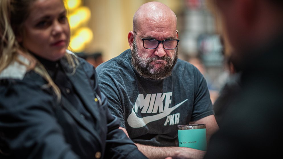 Mike Matusow afirma que cena de high rollers é “falsa” e toma invertida de craques