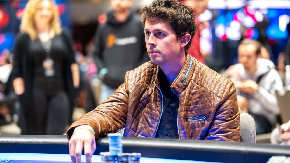 Bruno Volkmann é vice do $5.200 Titans Event