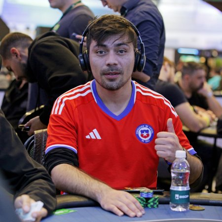 Chileno Christopher Arismendi lidera 11 jogadores no Dia Final do R$ 25K BSOP WM Championship
