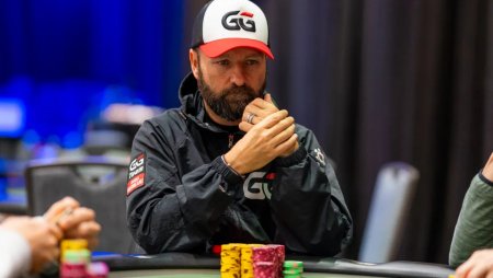 Daniel Negreanu busca o octa com a segunda pilha entre os 11 finalistas do US$ 2,5K Big Bet Mix