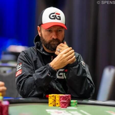Daniel Negreanu busca o octa com a segunda pilha entre os 11 finalistas do US$ 2,5K Big Bet Mix