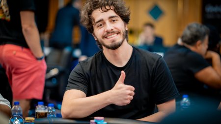 Felipe Ketzer está na FT do Main Event da Triton Jeju