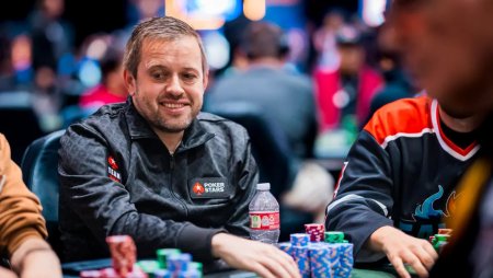 Finalista em 2016, Kenny Hallaert é o líder no Dia 7 do Main Event da WSOP