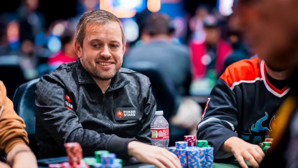 Finalista em 2016, Kenny Hallaert é o líder no Dia 7 do Main Event da WSOP