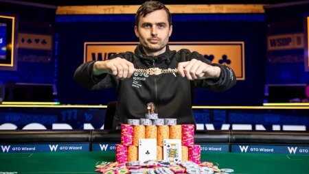 Martin Kabrhel conquista o Mini Main Event e alcança seu quarto bracelete na WSOP