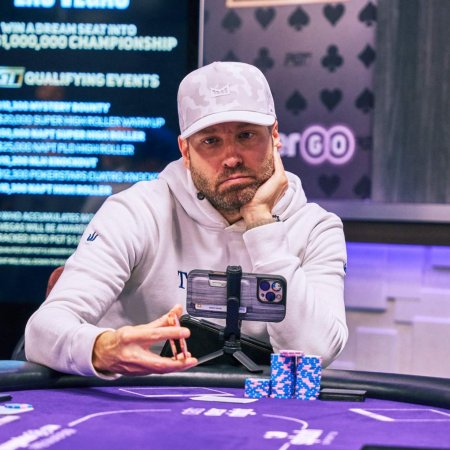 Jeremy Ausmus lidera cinco finalistas do US$ 15K da Poker Masters