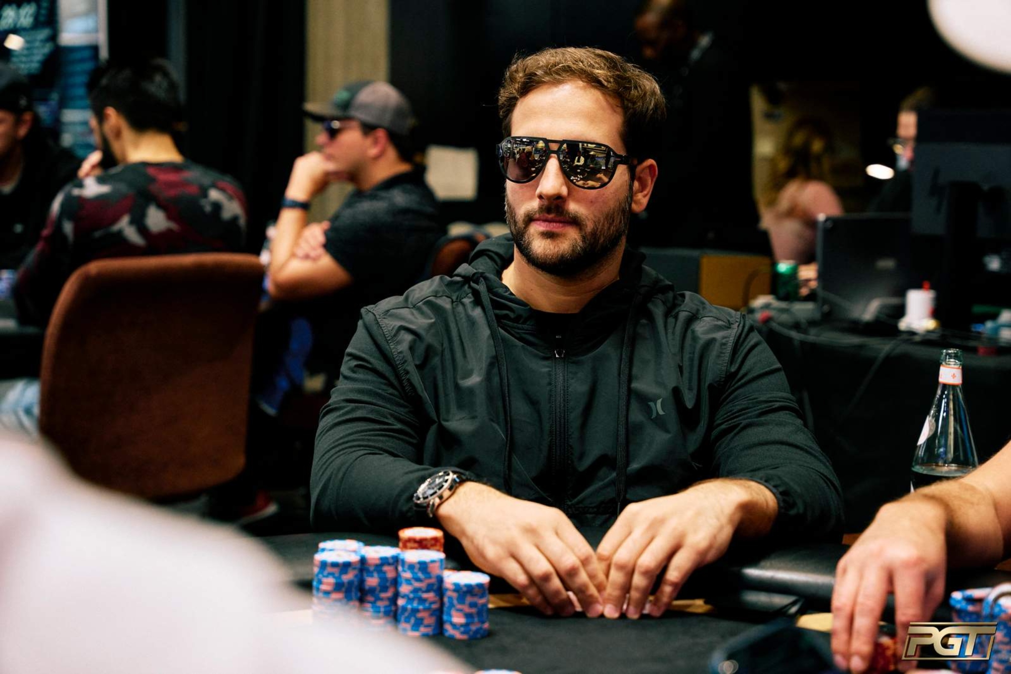 João Simão brilha no Super High Roller Bowl e garante título milionário