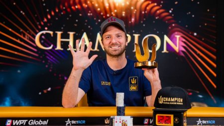 Com straight flush, Mike Watson crava o US$ 125K da Triton