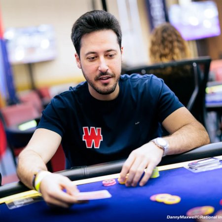 Adrian Mateos cai na bolha da FT do €100K Super High Roller do EPT Malta com K-K