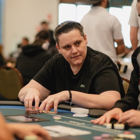 Leandro Prinz tem a ponta no Dia 2 do R$ 15K Grand High Roller do BSOP Foz