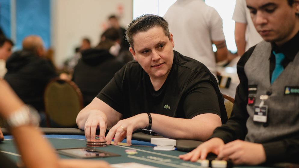 Leandro Prinz tem a ponta no Dia 2 do R$ 15K Grand High Roller do BSOP Foz