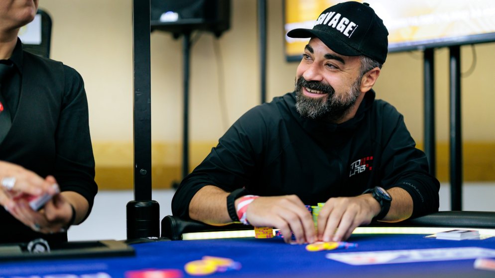 Orpen Kisacikoglu é o líder no Dia 1 do €100K Super High Roller do EPT Praga