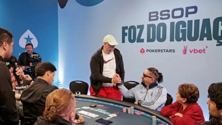 Thiago Camargo cai na bolha do Main Event do BSOP Foz com J-J