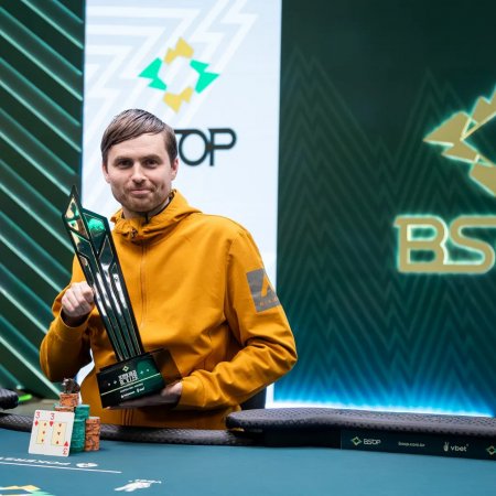 Martin Kabrhel vira HU após desvantagem de 14:1 e é campeão do R$ 150K SHR do BSOP Millions