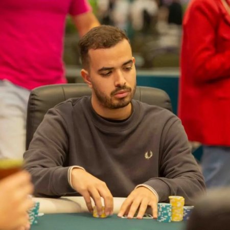 Português Rúben Lopes lidera FT do R$ 100K Super High Roller do BSOP Millions