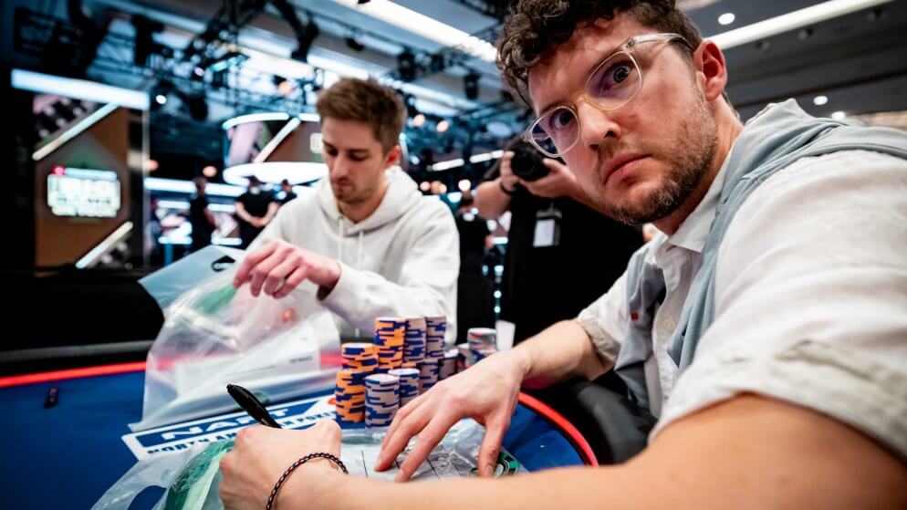 Thomas Boivin tem forte ponta entre os seis finalistas do Main Event do NAPT